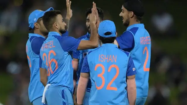T20 world cup में जायसवाल – रोहित नहीं बल्कि इन दो बल्लेबाजों को करना चाहिए ओपनिंग, मैथ्यू हेडन ने बताया