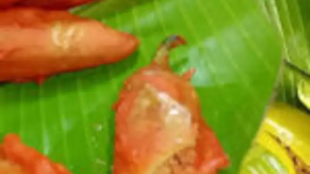 மாலை வேளையில் சிக்கன் மிளகாய் பஜ்ஜி கண்டிப்பா உங்க வீட்ல செஞ்சு அசத்துங்க!