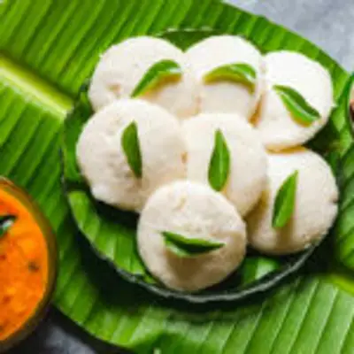 மென்மையான கைகுத்தல் அரிசி இட்லி செய்வது எப்படி ?