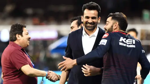வீடியோ : பழைய நண்பருடன் வேடிக்கையாக கிண்டல் செய்து விளையாடிய விராட் கோலி.