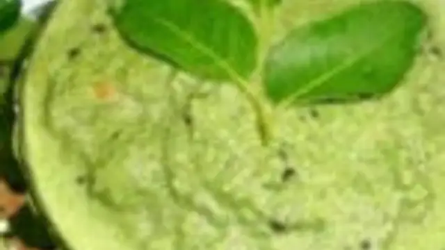 எப்பவும் ஒரே மாதிரியான சட்னி செய்யாம குடைமிளகாய் சட்னி ஒரு தடவை செஞ்சு பாருங்க!