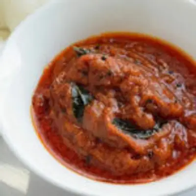 இட்லி தோசைக்கு பக்காவான சுட்ட சட்னி இப்படி ஒரு தரம் செஞ்சி பாருங்க! 4 இட்லி அதிகமாக சாப்பிடுவாங்க!