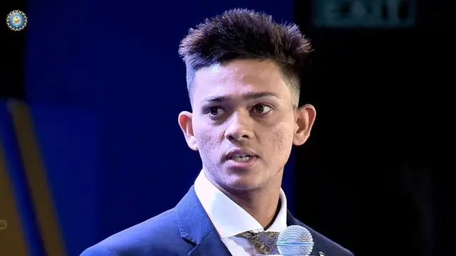 बेंच पर बैठे-बैठे बर्बाद हो रहा इस खिलाड़ी का टैलेंट, टी20 वर्ल्ड कप में मौका नहीं दे रहे कप्तान रोहित