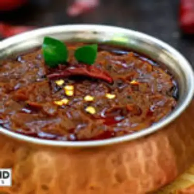நாவில் எச்சி ஊறும் சின்ன வெங்காயத் தொக்கு செய்வது எப்படி ?