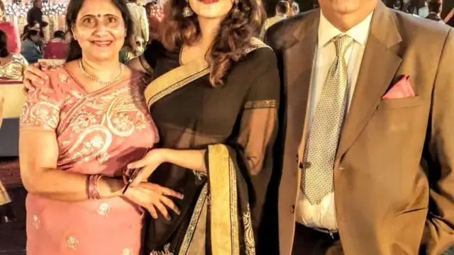 IAS Success Story: लॉ में ग्रेजुएशन, संगीत में एमए, भाई ने किया गाइड, बन गईं IAS अफसर