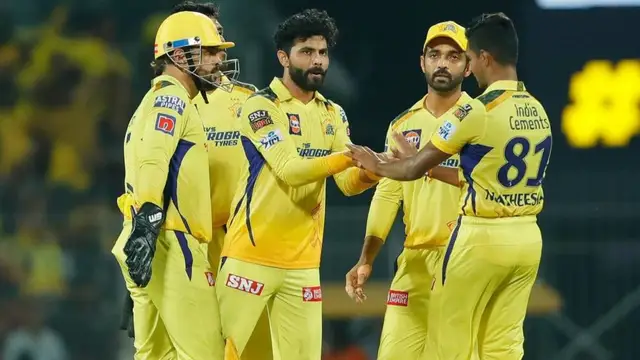 MS Dhoni की स्टंपिंग ने उड़ाए मयंक अग्रवाल के होश, 5 फुट दूर जाकर गिरी गिल्लियां, देखें वायरल VIDEO