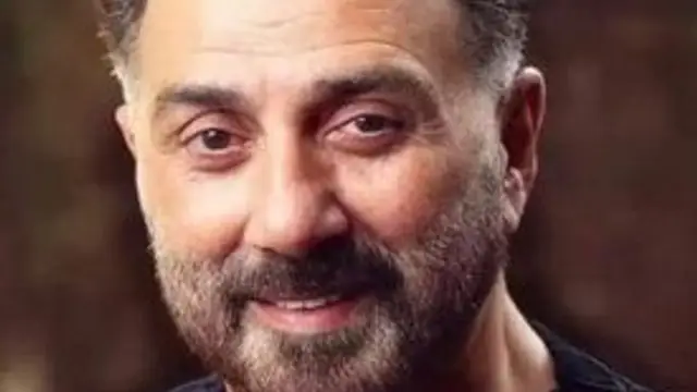 Sunny Deol: गदर 2 की सफलता पर सनी देओल ने तोड़ी चुप्पी, कहा – फिल्म की कामयाबी ने बचाया डूबता हुआ करियर