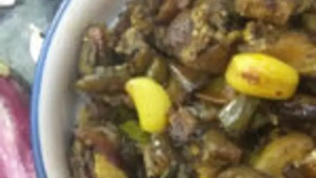 நாவில் எச்சி ஊற வைக்கும் கத்தரிக்காய் மிளகு கறி ஒரு தரம் இப்படி செய்து பாருங்க!