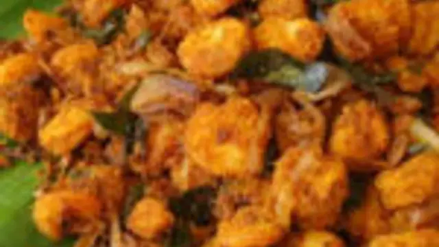 நாவில் எச்சில் ஊறும் சுவையில், ருசியான இறால் பொரியல் இப்படி செய்து பாருங்க!