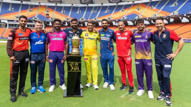 வீடியோ : “நான் தீவிர சிஎஸ்கே ரசிகன்” – தல என்று தோனியை அழைத்த தமிழ்நாட்டு பாஜக தலைவர் அண்ணாமலை.