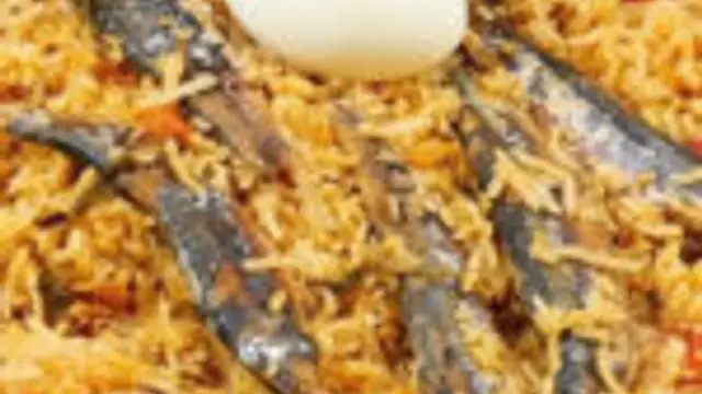 சற்று வித்தியாசமான கருவாட்டு பிரியாணி ஒரு தடவ இப்படி செஞ்சு பாருங்க!