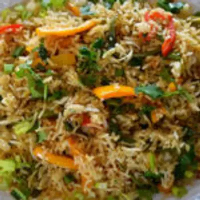 ருசியான குடைமிளகாய் ரைஸ் இப்படி செய்து பாருங்க! அஹா இதன் சுவையே தனி தான்!