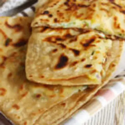சூப்பரான டிபன் பாக்ஸ் ரெசிபி சாப்படான முட்டை சப்பாத்தி இப்படி செஞ்சி பாருங்க! இதன் ருசியே தனி ருசி!