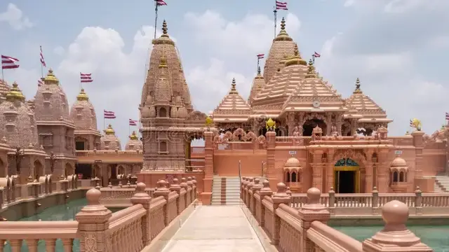 உங்களுக்கு ஜெய் ஸ்ரீராம் என்று சொல்வதில் என்ன பிரச்சனை இருகின்றது.?? 1,000 முறை கூட அதை சொல்லுங்கள் – முகமது ஷமி அதிரடி.