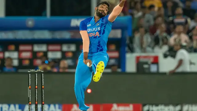 காயத்துடன் ஐபிஎல் விளையாடுகிறீர்கள், ஆனால் நாட்டுக்காக அப்படி விளையாட முடியாது – இந்தியா வீரர் மீது கபில் தேவ் தாக்கு