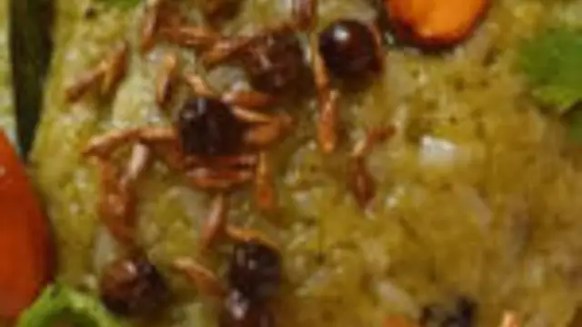 மல்லி பொங்கல் இந்த மாதிரி ஒரு தடவை செஞ்சு பாருங்க செம டேஸ்டா இருக்கும்!!
