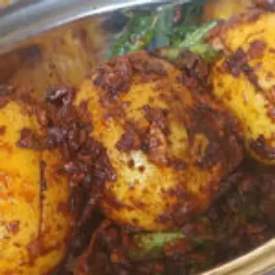 வெங்காயம் தக்காளி எதையுமே சேர்க்காம முட்டை தாளிப்பு ஒரு முறை வித்தியாசமா இப்படி செஞ்சி பாருங்க!