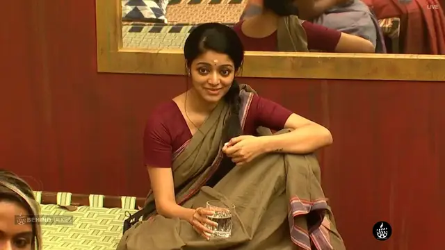 Jananai in Sareey Bigg Boss