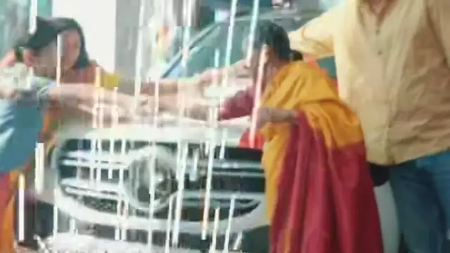 Rupali Ganguly ने खरीदी Mercedes-Benz GLE 300D, पति से कहा–”सपने देखने का साहस देने के लिए शुक्रिया”