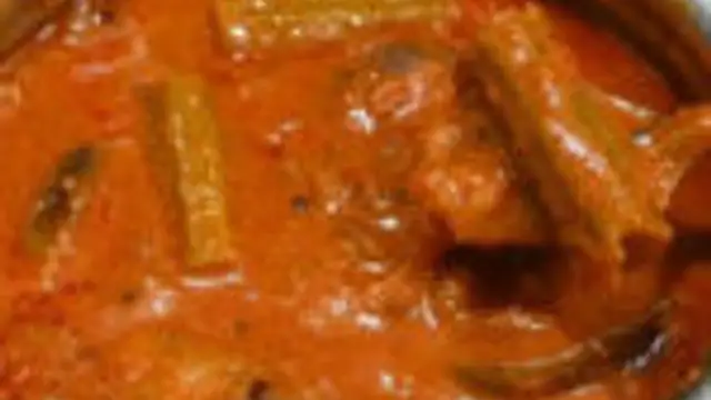 கத்திரிக்காய் முருங்கைக்காய் போட்டு புளி குழம்பு எப்படி ஒரு தடவை வச்சு பாருங்க சாப்பிட சாப்பிட சாப்பிட்டுக்கிட்டே இருக்கலாம்!