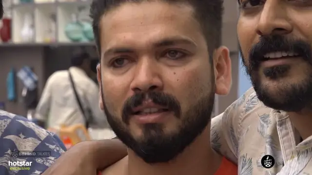 Basheer Bashi Crying Bigg Boss House-closeup