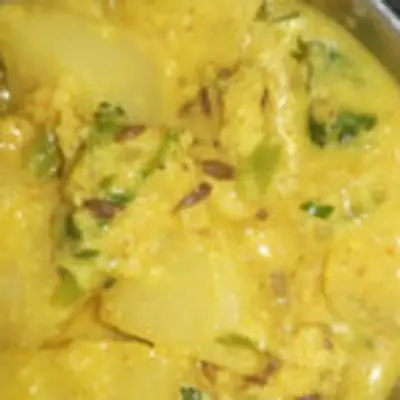 இதுவரை நீங்கள் செய்யாத குருமா ரெசிபி? சப்பாத்திக்கு தொட்டுக்க ருசியான தயிர் குருமா இப்படி செஞ்சி பாருங்க!