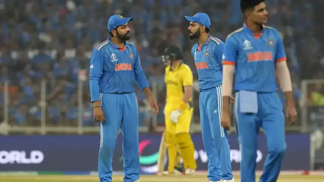 விளக்குகளின் கீழ் பேட்டிங் செய்ய விக்கெட் சிறப்பாக இருந்தது. ஆனால் அதை ஒரு சாக்காக கொடுக்க விரும்பவில்லை – ரோஹித் ஷர்மாவின் உருக்கமான பேச்சு.