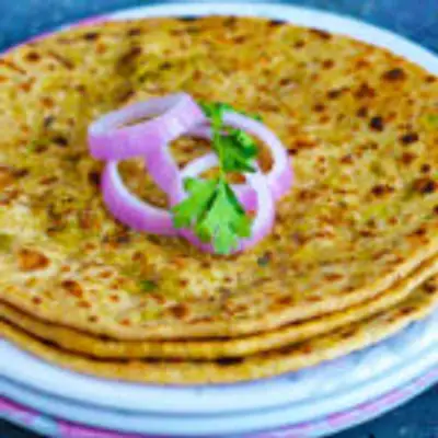 சுவையான பச்சை பட்டாணி பராத்தா செய்வது எப்படி ?
