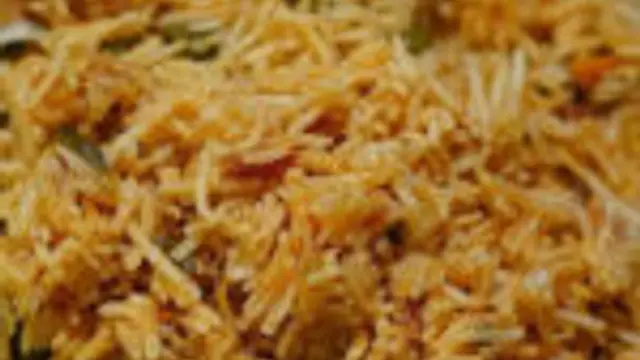வீடே மணக்க மணக்க சுவையான லஞ்ச் பாக்ஸ் ரெசிபியாக பீன்ஸ் சாதம் இப்படி செஞ்சி பாருங்க அருமையாக இருக்கும்!