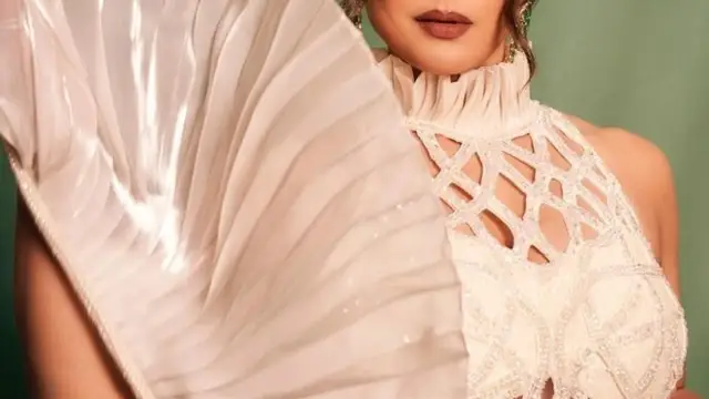 टीवी एक्ट्रेस Hina Khan ने दिखाया अपना जलवा, फैंस संग कई नामी Influencers ने की जमकर तारीफ