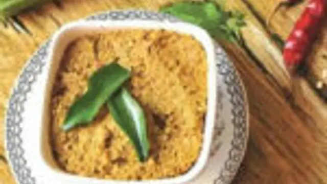 பீர்க்கங்காய் சட்னி இந்த மாதிரி ஒரு தடவை செஞ்சு பாருங்க தோசைக்கு அட்டகாசமா இருக்கும்!!