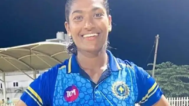 बाढ़ में बह गया सपनो का घर, नारियल के छिलके से खेला क्रिकेट, 1 गेंद पर छक्का मारकर MI को जिताने वाली संजना का संघर्ष रहा है दर्दनाक