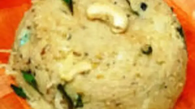 சேமியா பொங்கல் இப்படி ஒரு முறை செஞ்சு பாருங்க சேமியா பிடிக்காதவங்க கூட கேட்டு கேட்டு விரும்பி சாப்பிடுவாங்க!