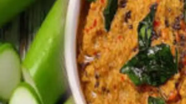 இந்த சுரைக்காய் சட்னி ஒரு தடவை செஞ்சு பாருங்க அட்டகாசமா இருக்கும்!!