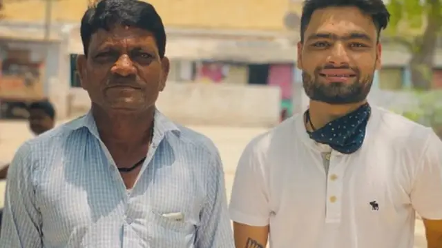 பலகாரம் மற்றும் பாட்டாசுகளை வாங்கி வைத்திருந்தோம்.. அம்மா வருத்தமடைந்தார் – ரிங்கு சிங்கின் தந்தை பேச்சு.