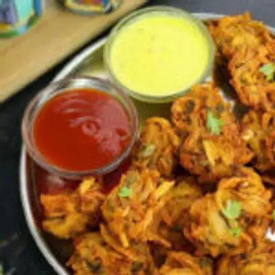 காரசாரமான உருளைக்கிழங்கு பக்கோடா செய்வது எப்படி ?