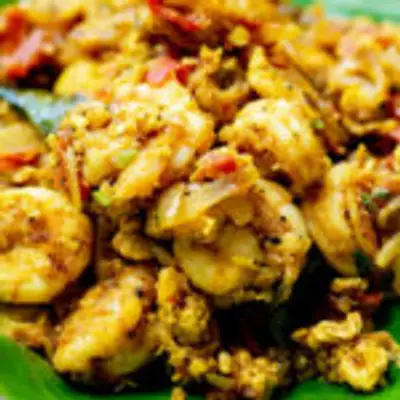 சுவையான இறால் முட்டை பொடிமாஸ் இப்படி செய்து பாருங்க! இதன் ருசியே தனி தான்!