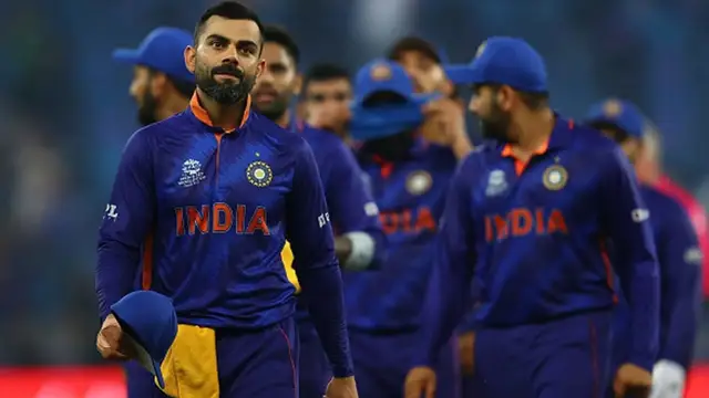 ரோஹித் 5 கோப்பையை வென்றிருக்கிறார்.. ஆனால் சிலரால் ஒரு ஐபிஎல் கோப்பையை கூட வெல்ல முடியவில்லை – மறைமுகமாக விமர்சித்த கம்பீர்.