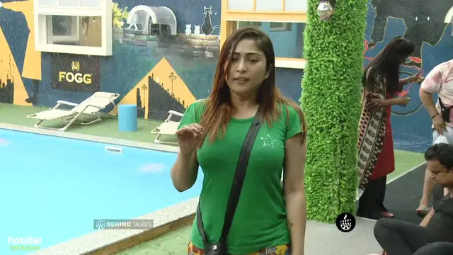 Archana Barking in Bigg Boss House