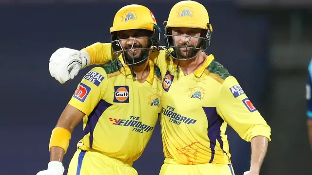 தோனி என்னை அதிக முறை கேலியும் கிண்டலும் செய்தார் – தோனியுடனான நட்பு குறித்து டேவின் கான்வே பேட்டி.