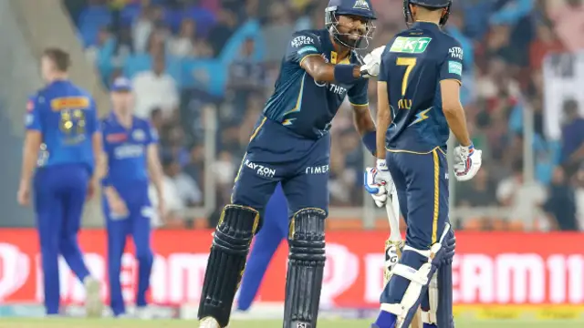 வீடியோ : Comeback கொடுத்த அர்ஜுன் டெண்டுல்கர், விருத்திமான் சாஹா விக்கெட்டை வீழ்த்திய பிறகு ரோஹித் ரியாக்சன்.