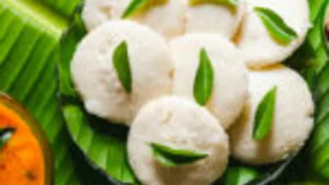 நீங்கள் செய்யும் ஒவ்வொரு இட்லியும் பூ போன்று வர வெங்கடேஷ் பட் சொல்லும் ரகசியம் இதோ!