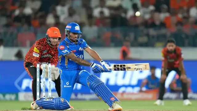 அடி மேல் அடி… விண்ணிற்கு செல்லும் பந்துகள்… CSK vs RCB சாதனையை உடைத்த SRH vs MI. அது என்ன சாதனை தெரியுமா??