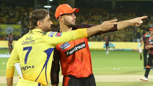 மின்னல் வேக ரியாக்சன் கொடுத்த தோனி, வின்டேஜ் தோனியை கண்ட CSK ரசிகர்கள்.