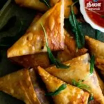ருசியான மாலை நேர ஸ்நாக்ஸாக பட்டாணி சமோசா இப்படி செய்து பாருங்க!