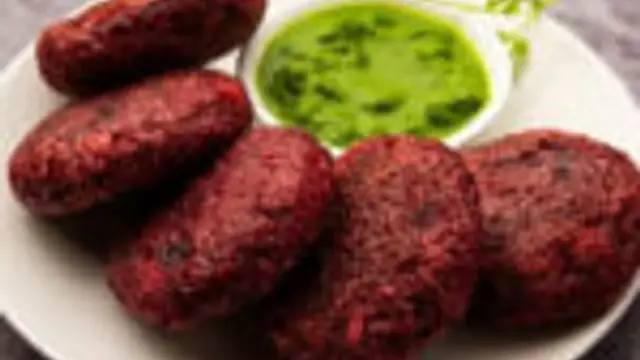 குழந்தைகளுக்கு மாலை நேர ஸ்நாக்ஸ் ஆக இந்த பீட்ரூட் கட்லட் செஞ்சு கொடுங்க!!