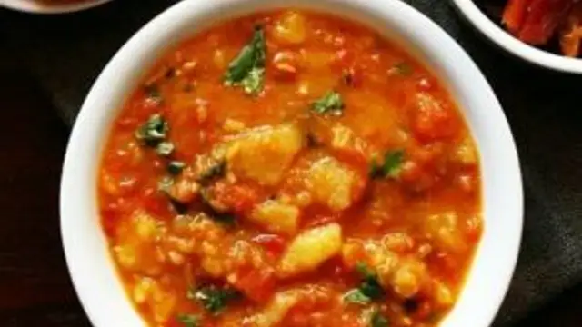 आलू की सब्जी बनाने की स्पेशल रेसिपी (Aloo Ki Sabji Recipe)