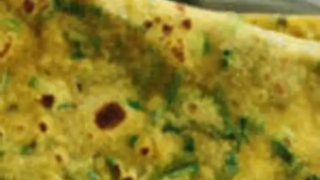 பாலக் சப்பாத்தி இந்த மாதிரி ஹெல்தியா ஒரு தடவை செஞ்சு பாருங்க!!