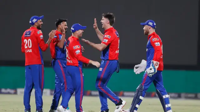 சொந்த மண்ணில் மண்ணை கவ்விய DC – பழிக்கு பழி வாங்கிய SRH.