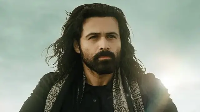 Box Office: Toxic की दूसरे दिन कमाई 64% गिरी, Awarapan 2 भी हुई धीमी, वीकेंड पर टिकी नजरें